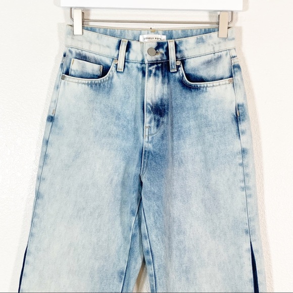 Lovely Pepa Wide Leg Acid Wash Cropped Jeans - Picture 3 of 8